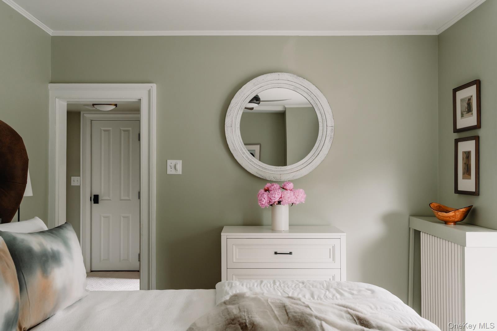 38 Chestnut Street, Rhinebeck, NY 12572