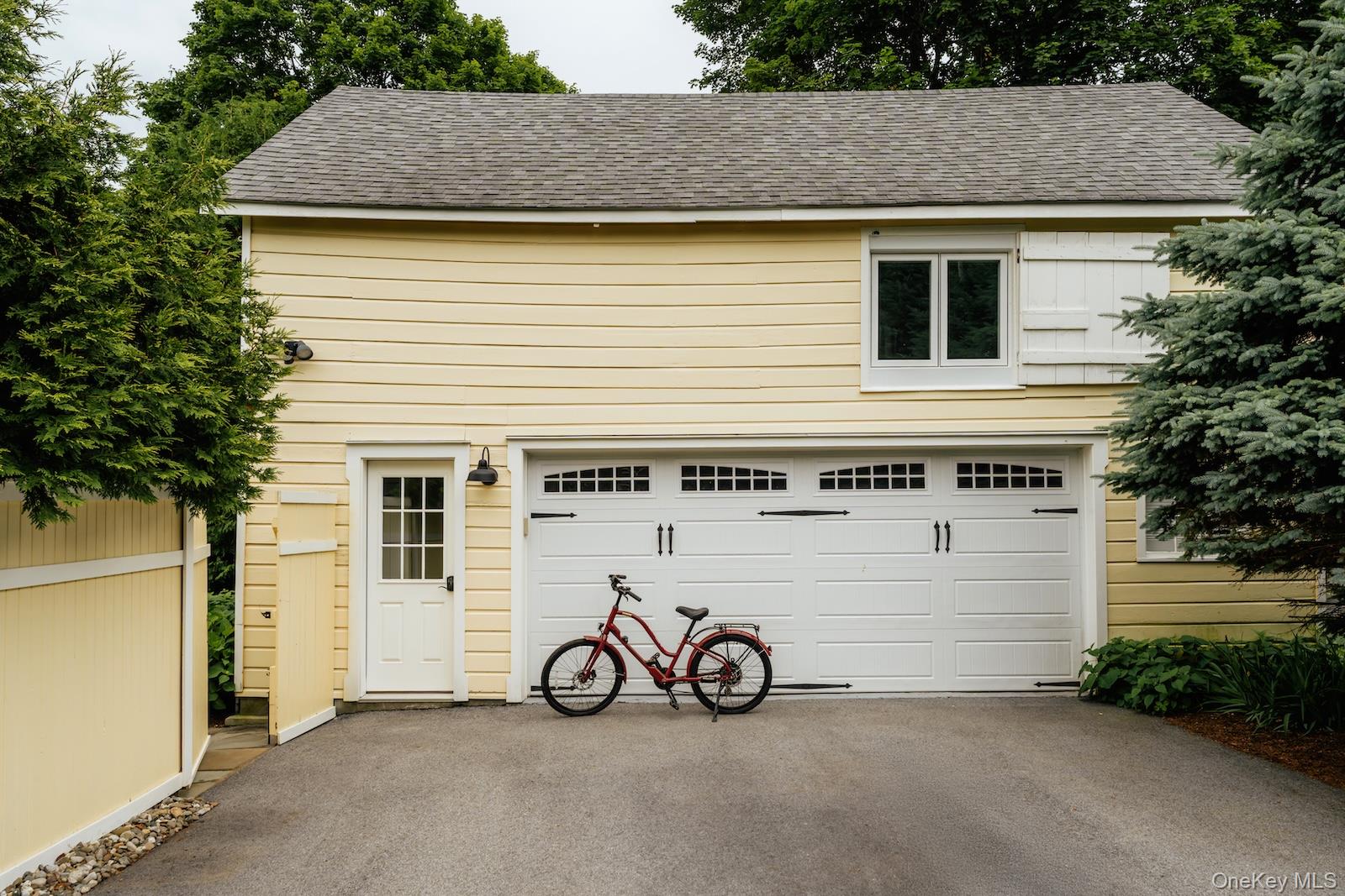 38 Chestnut Street, Rhinebeck, NY 12572