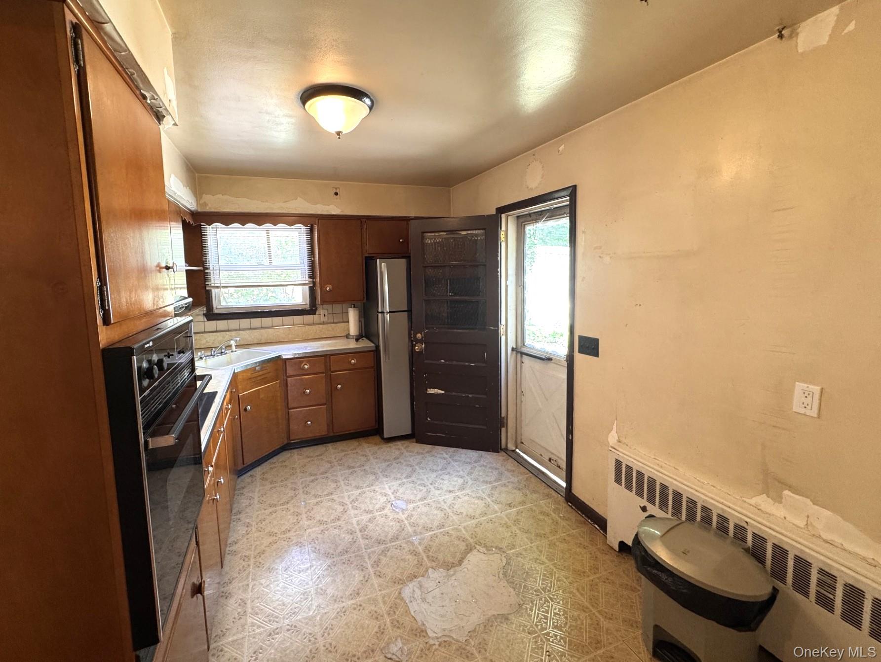 45 AKA 47 Portland Place, Yonkers, NY 10703