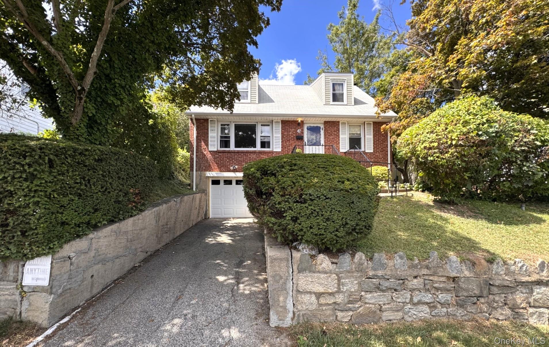 45 AKA 47 Portland Place, Yonkers, NY 10703