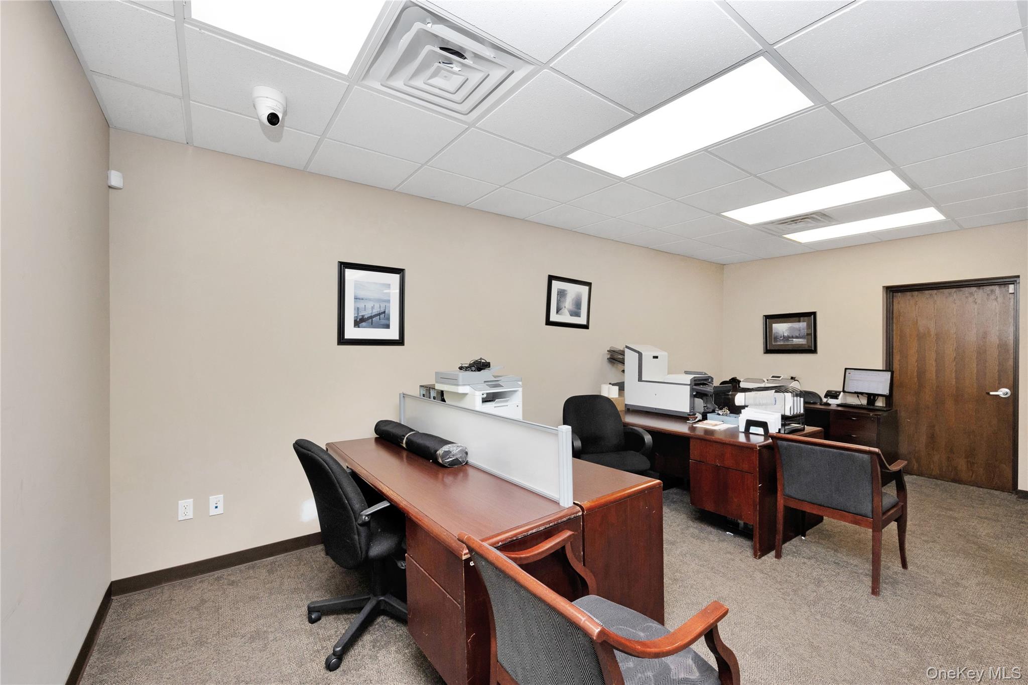 245-249 Montauk Highway, Lindenhurst, NY 11757