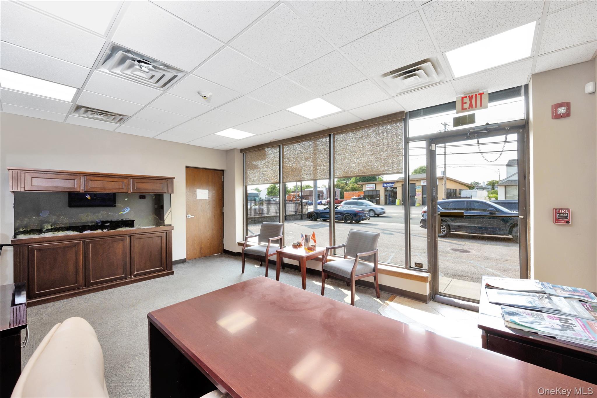 245-249 Montauk Highway, Lindenhurst, NY 11757