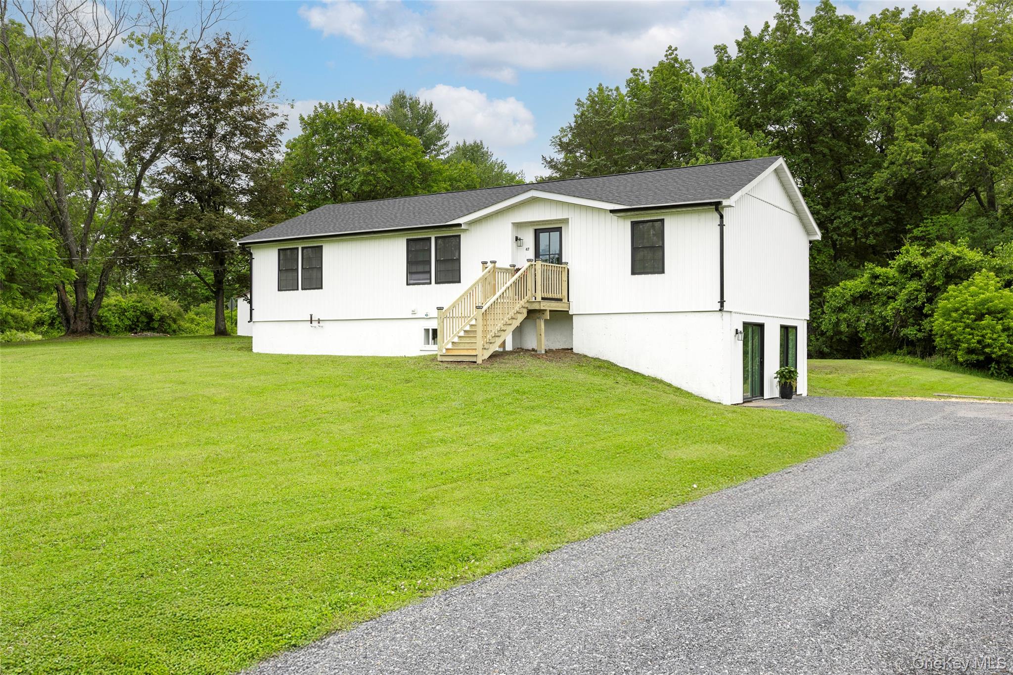 47 Clay Hill Road, Tivoli, NY 12583