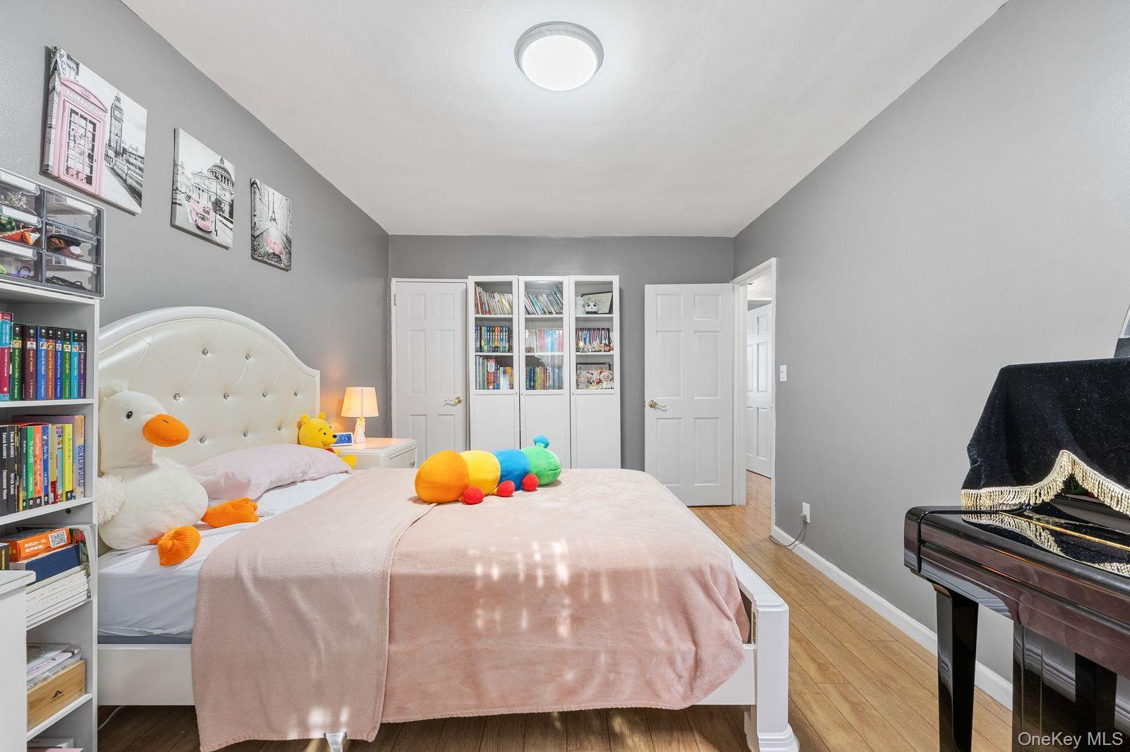 252-23 63 Avenue # 1081, Little Neck, NY 11362