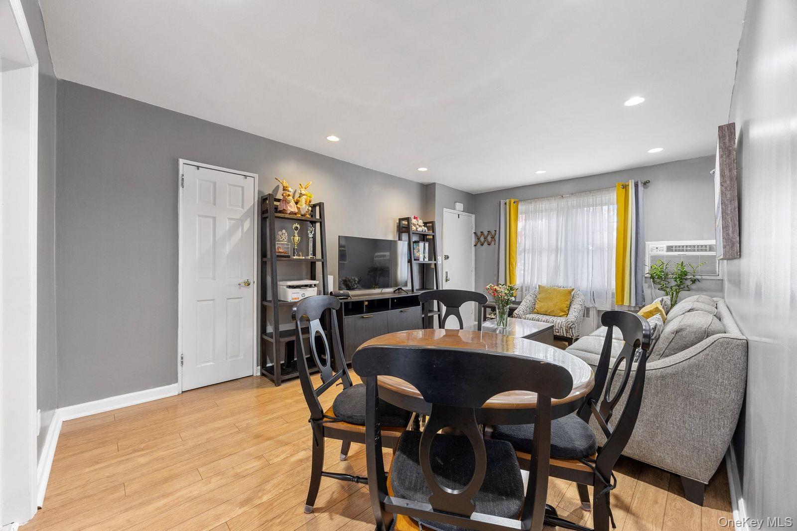 252-23 63 Avenue # 1081, Little Neck, NY 11362