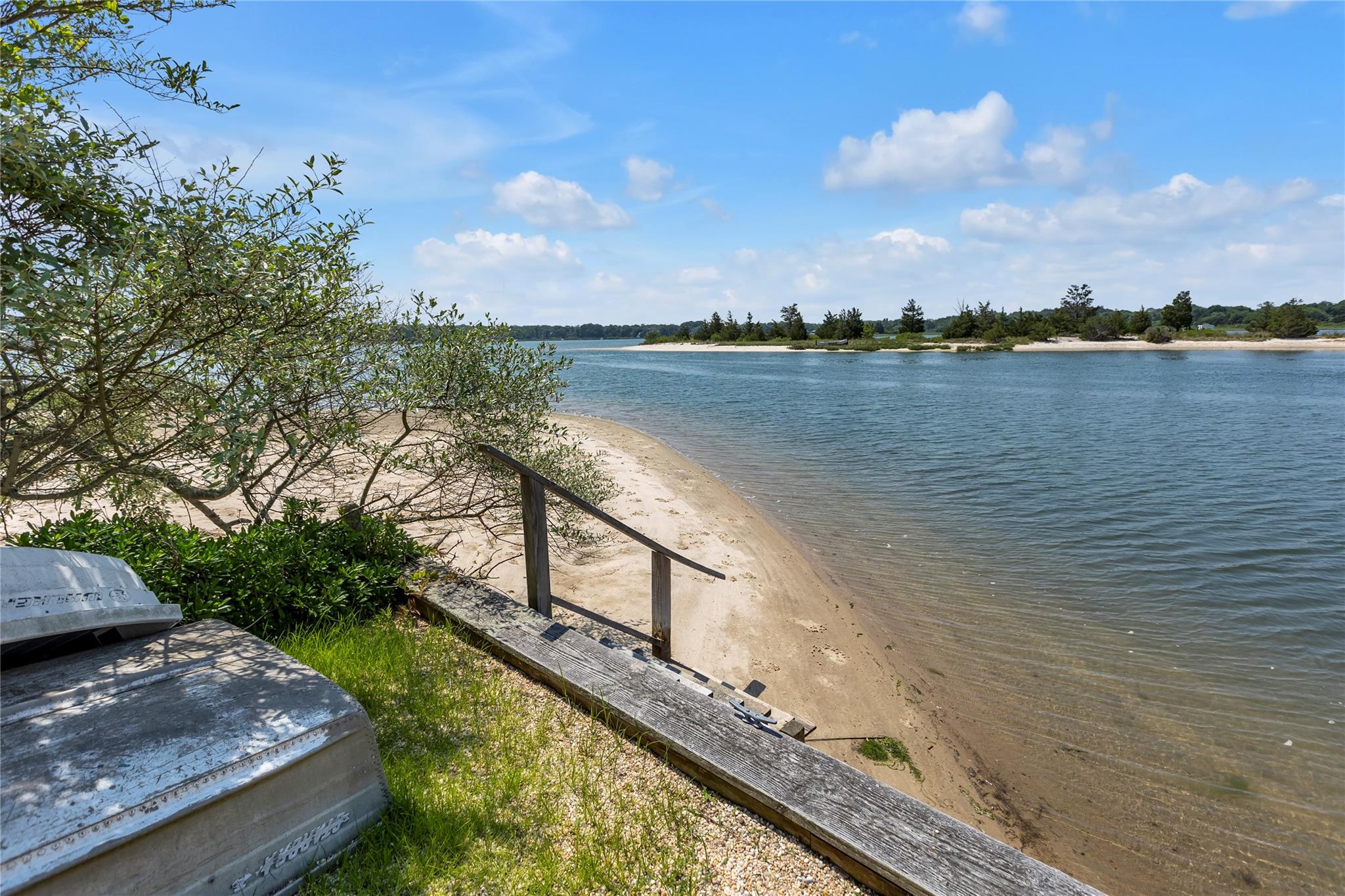 286 Towd Point Road, Southampton, NY 11968