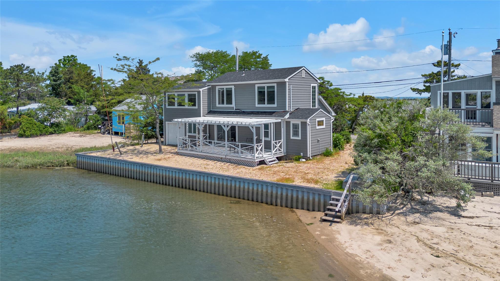 286 Towd Point Road, Southampton, NY 11968