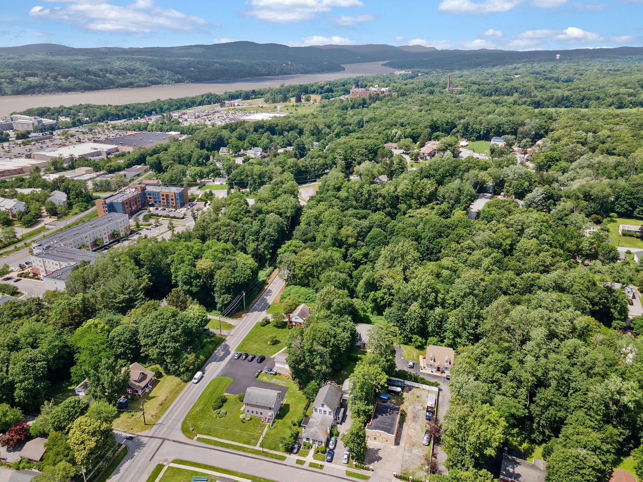 29 Lake Street, Poughkeepsie, NY 12601