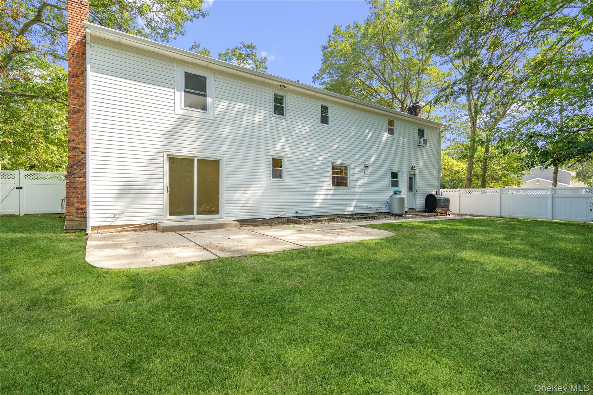 2 Mount Sinai Avenue S, Port Jefferson Station, NY 11776