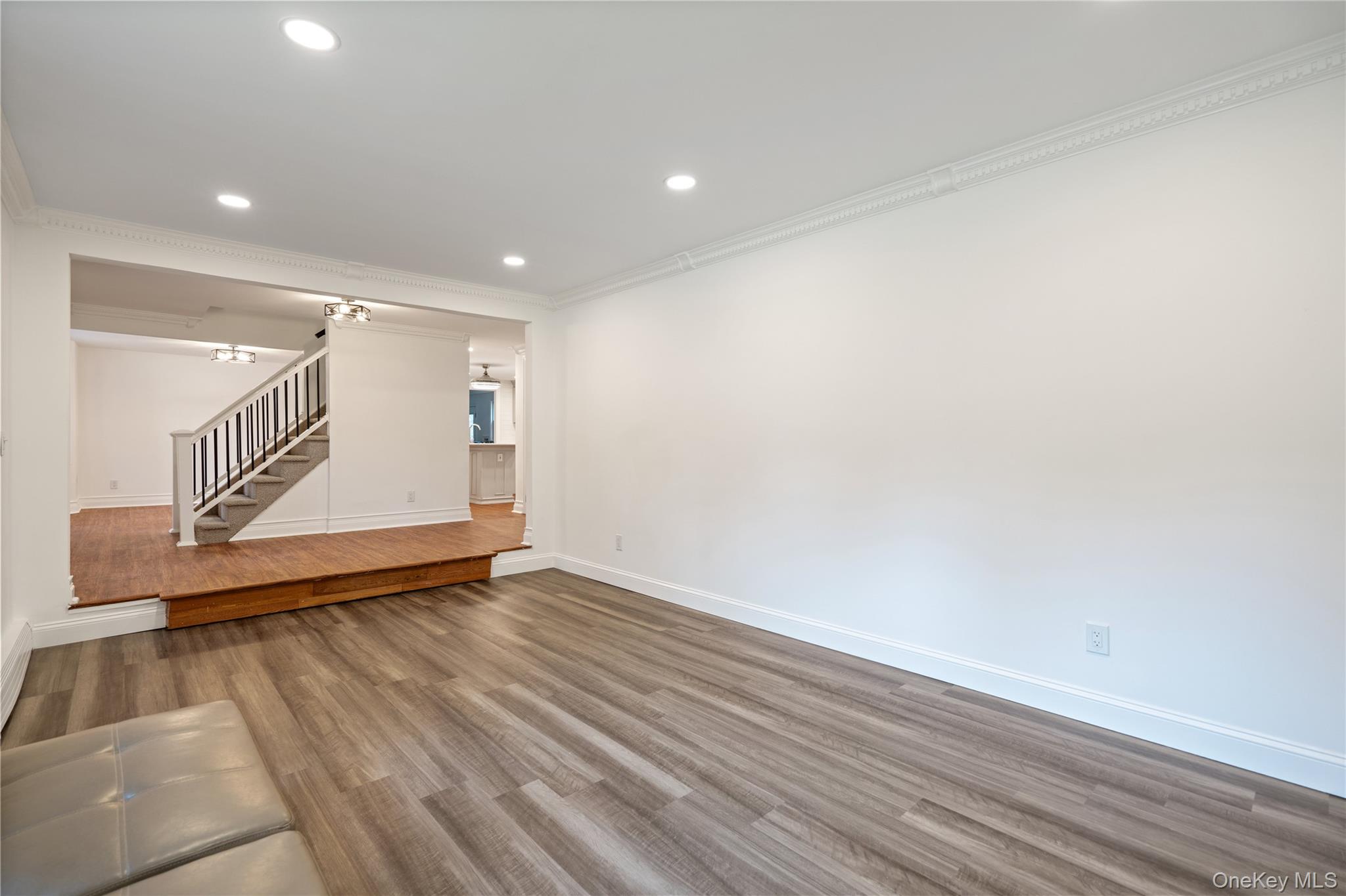 2 Mount Sinai Avenue S, Port Jefferson Station, NY 11776