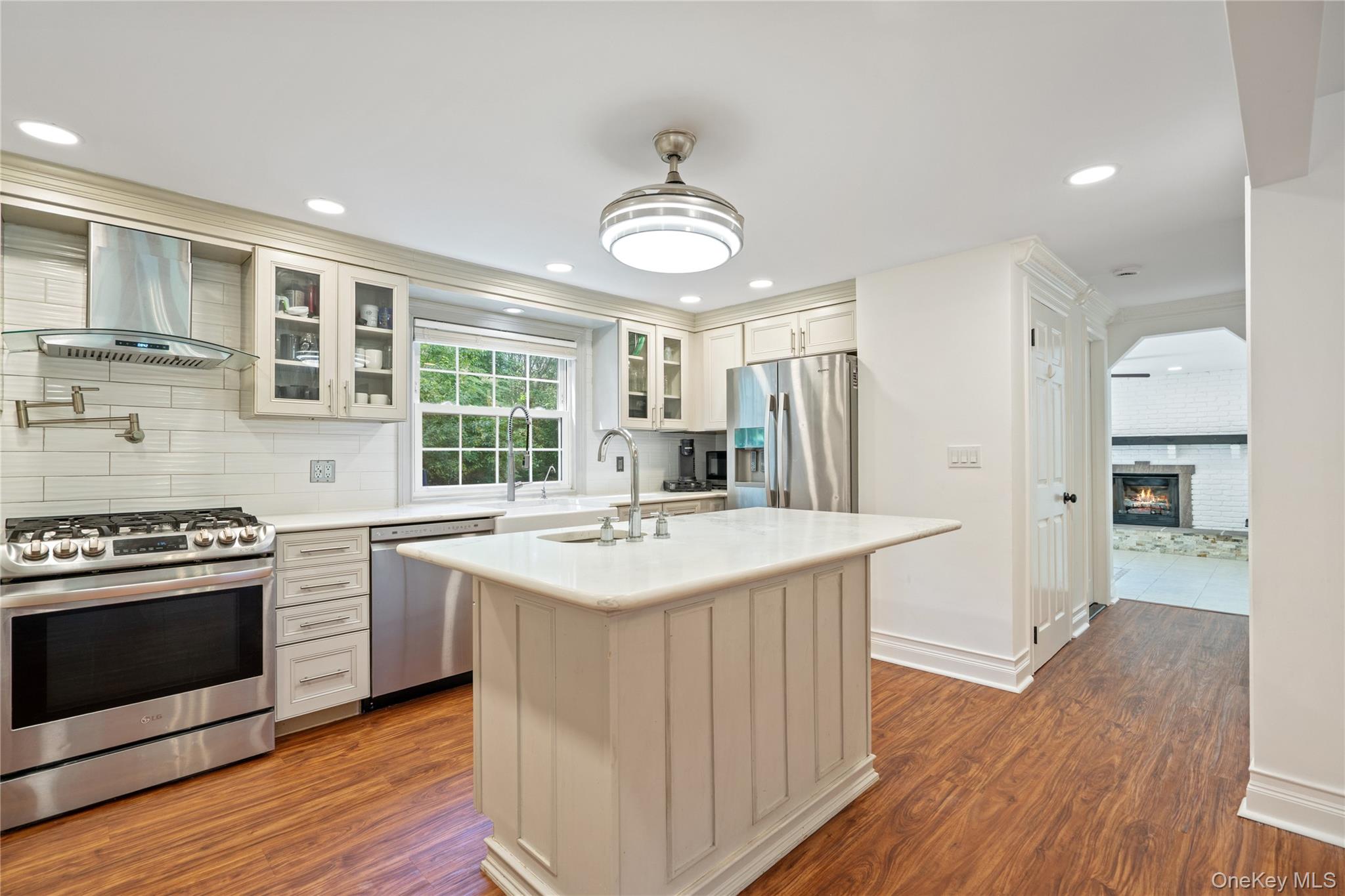 2 Mount Sinai Avenue S, Port Jefferson Station, NY 11776