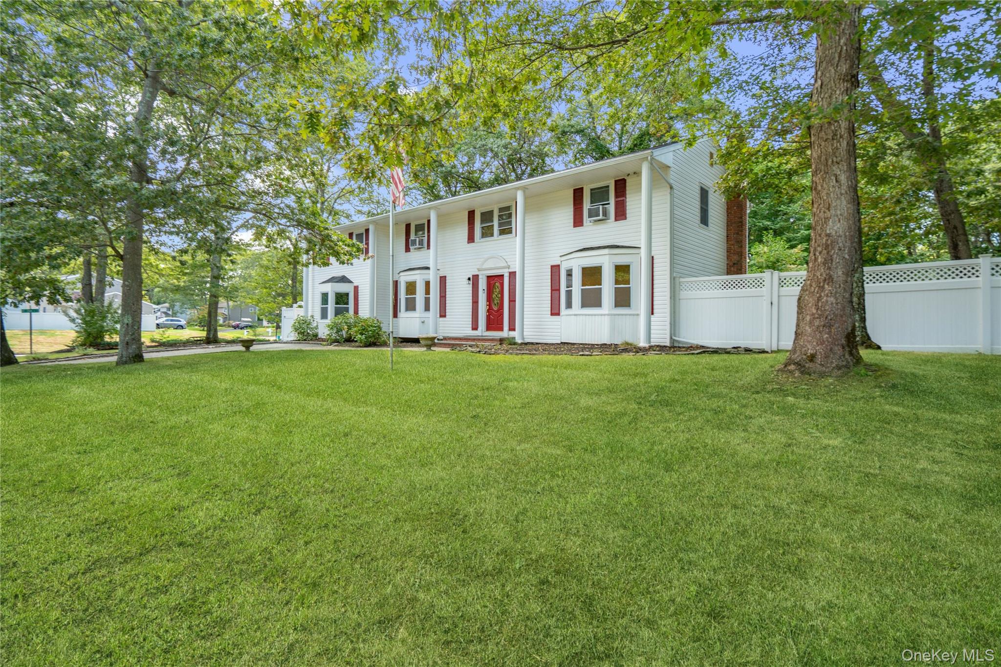 2 Mount Sinai Avenue S, Port Jefferson Station, NY 11776