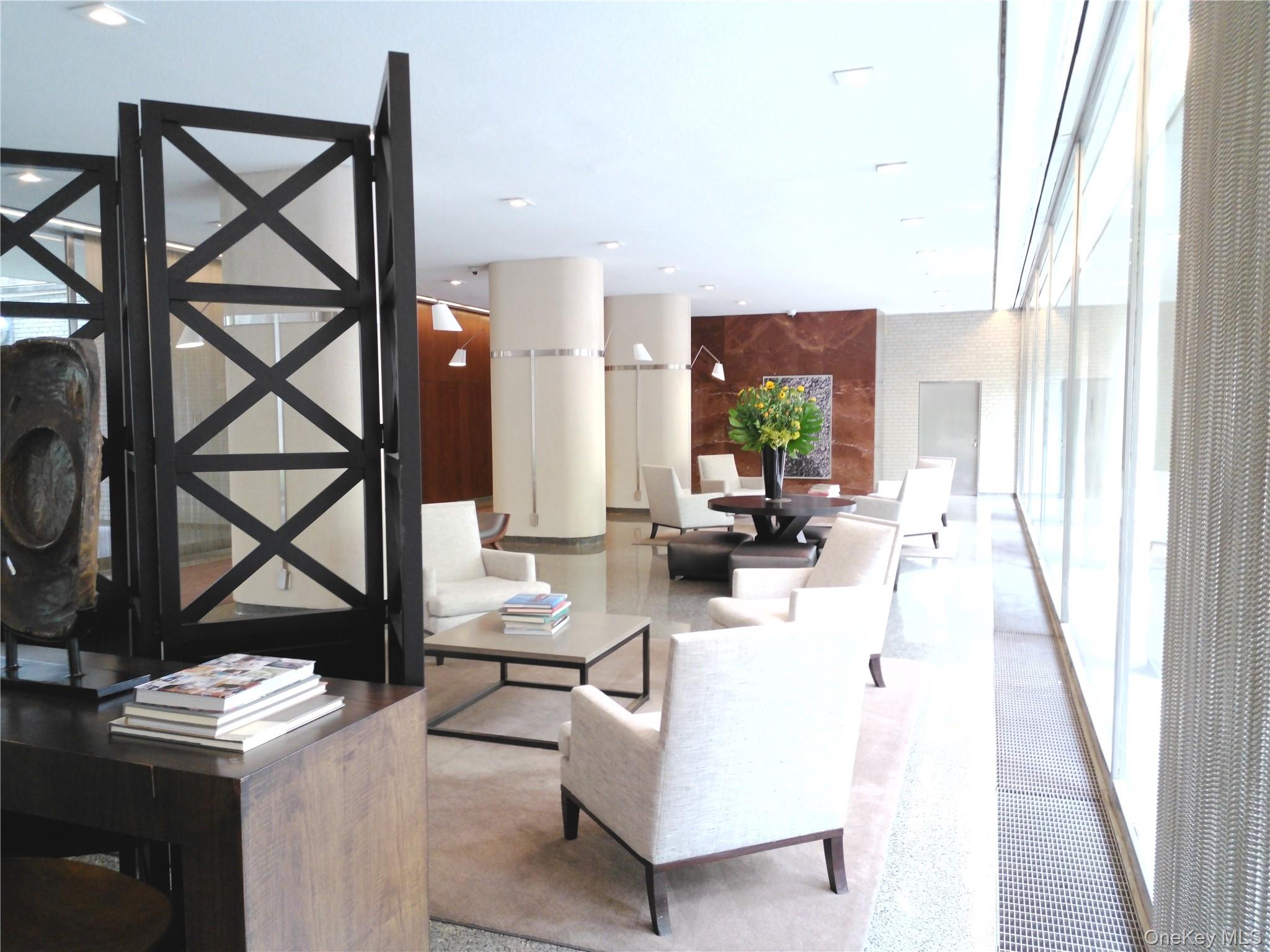 200 E 66th Street # B1503, New York (Manhattan), NY 10065