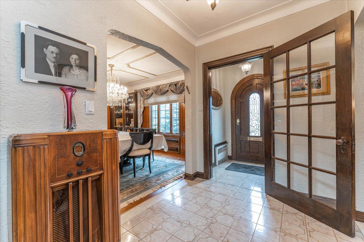 369 Longacre Avenue, Woodmere, NY 11598