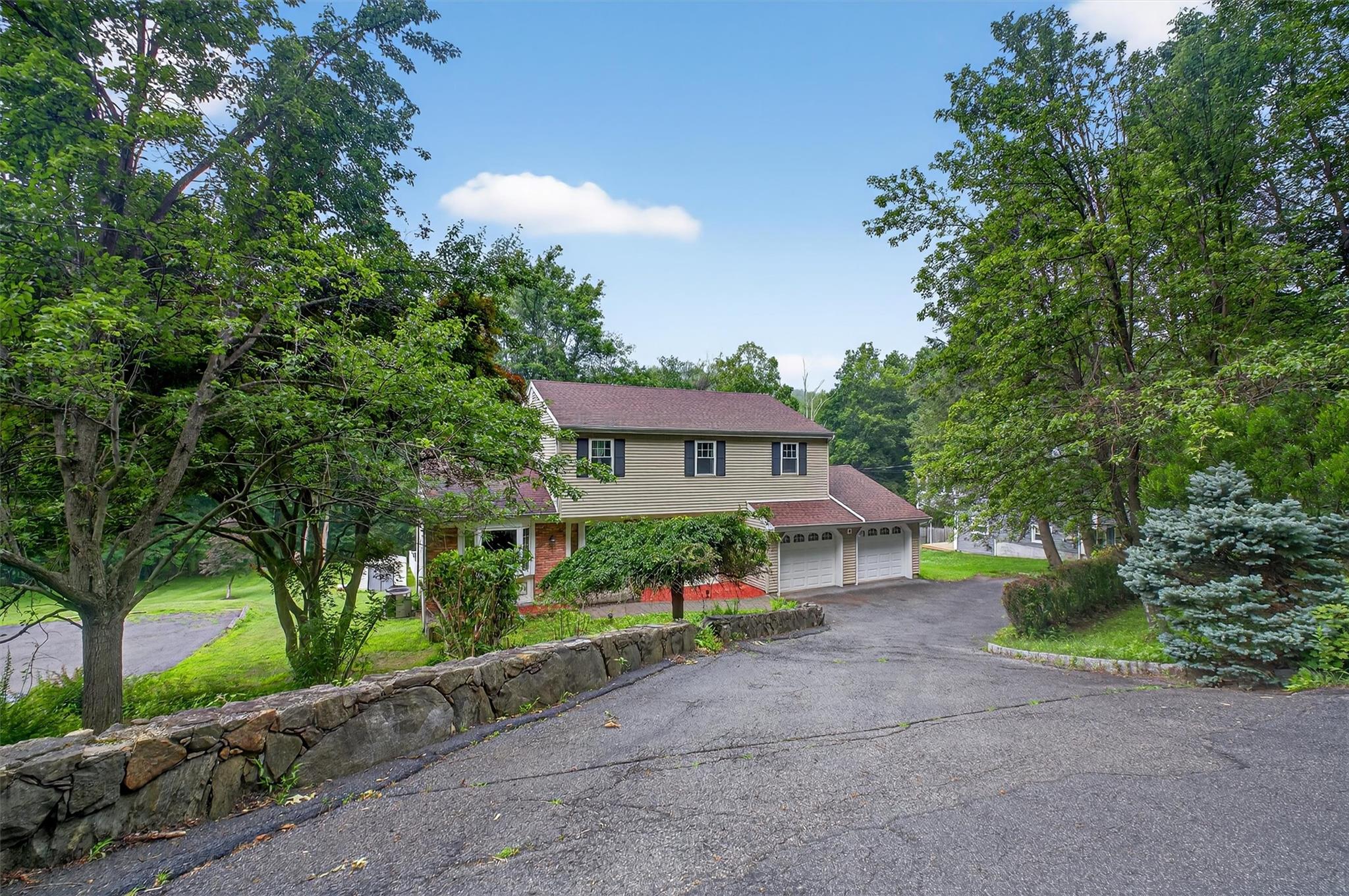 29 Shindagen Hill Road, Carmel, NY 10512