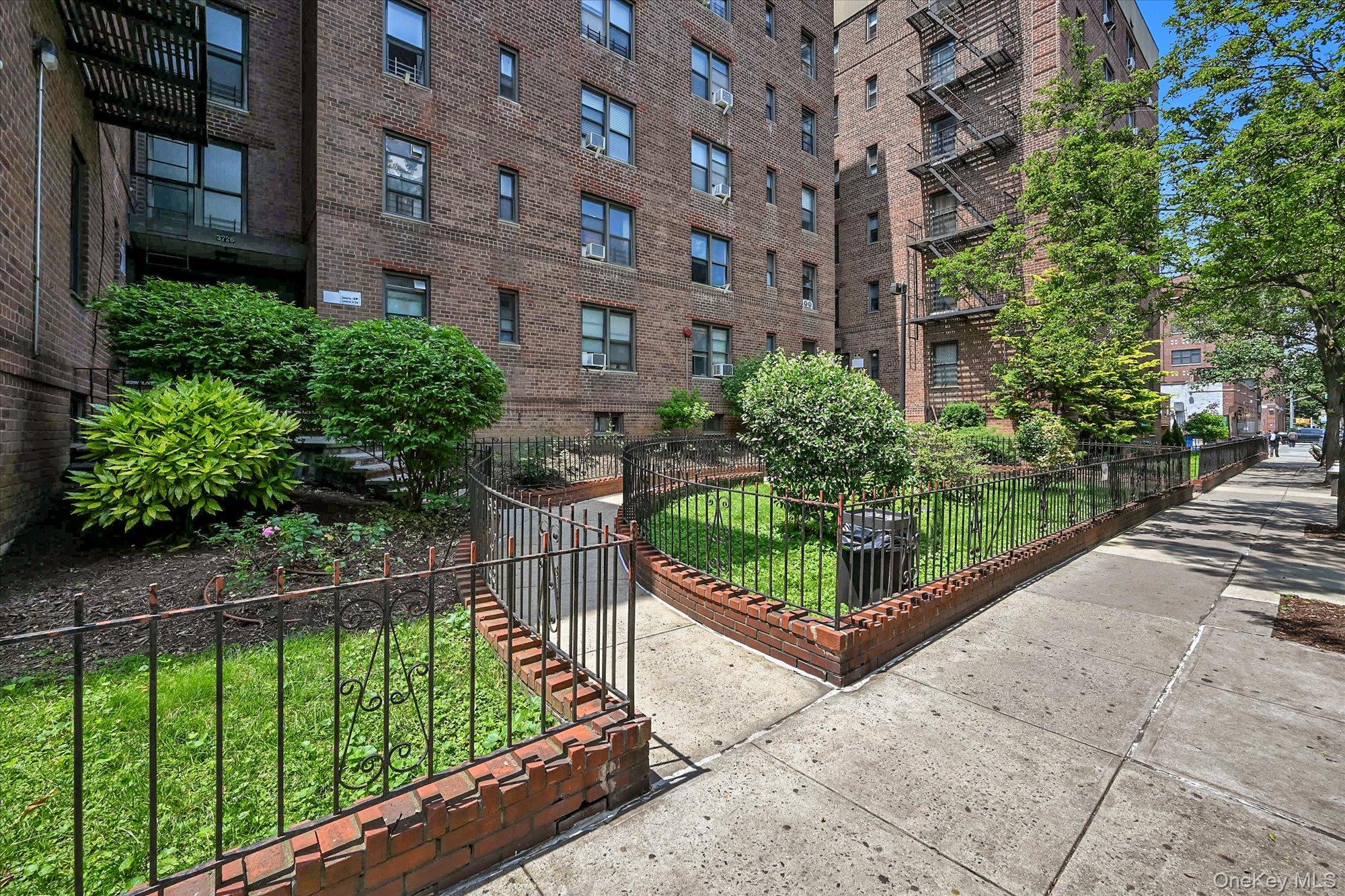 37-26 87th Street # 4G, Jackson Heights, NY 11372