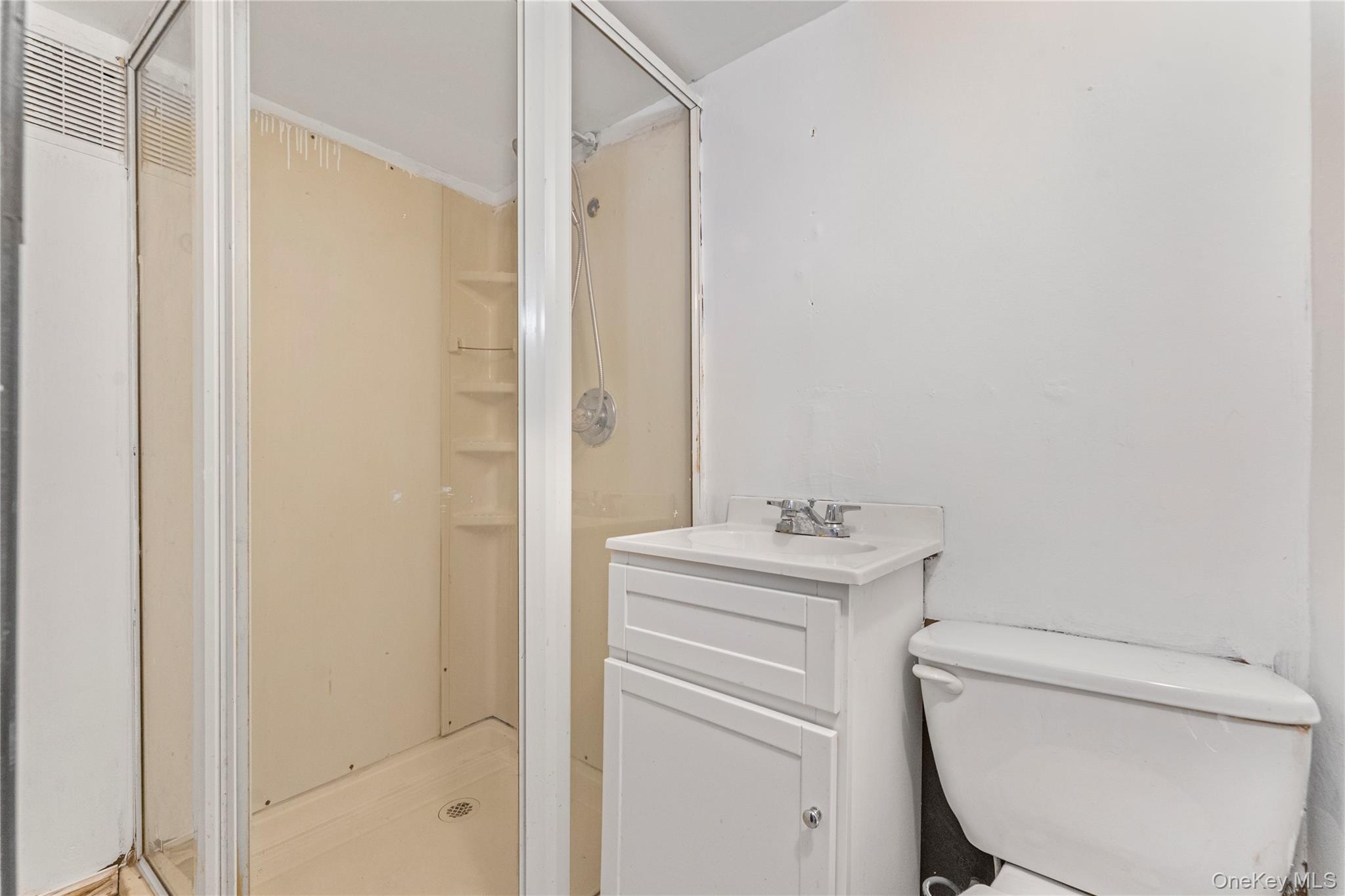 85-06 122nd Street, Kew Gardens, NY 11415