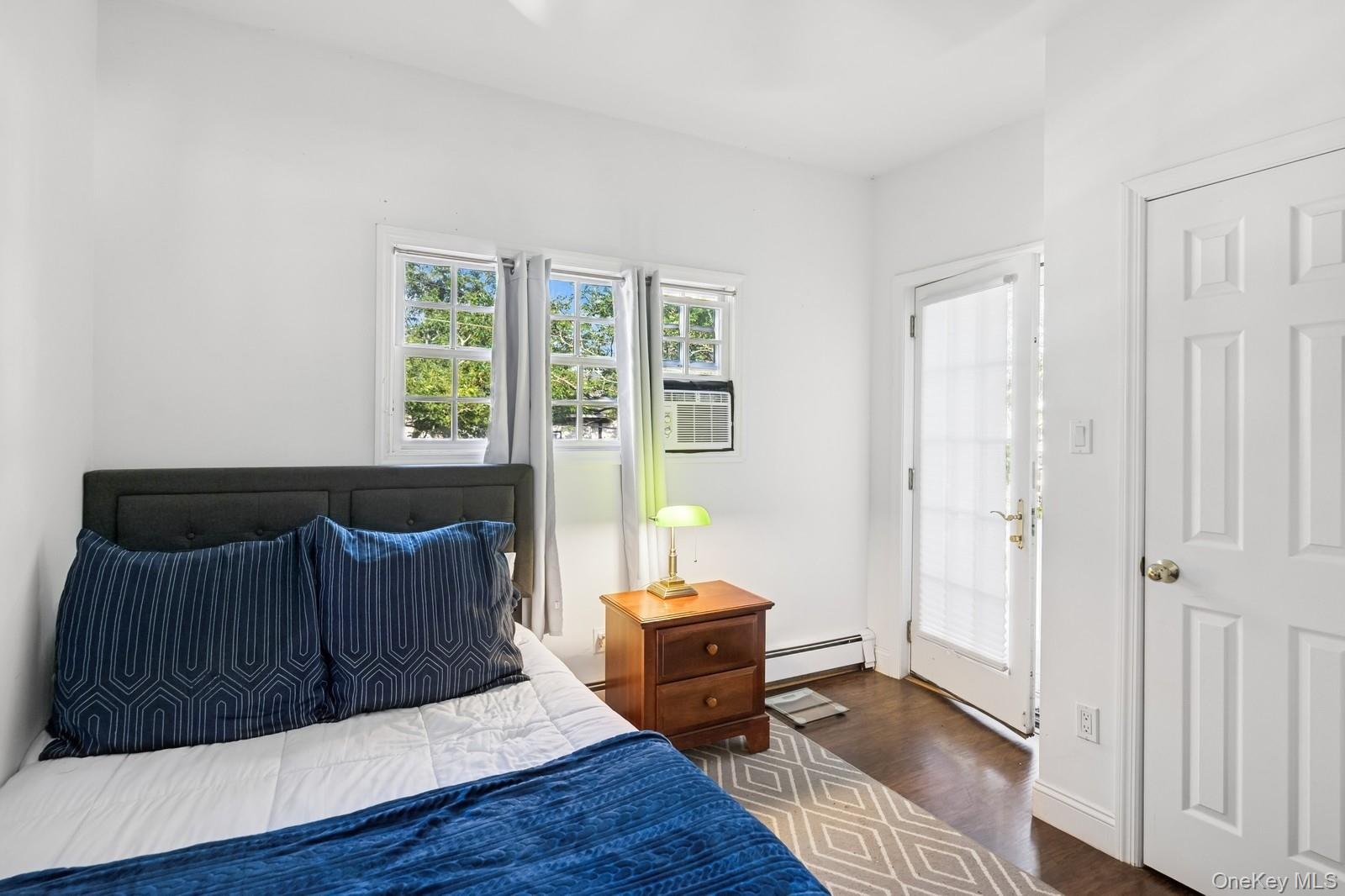 1114 1st Avenue, New Hyde Park, NY 11040