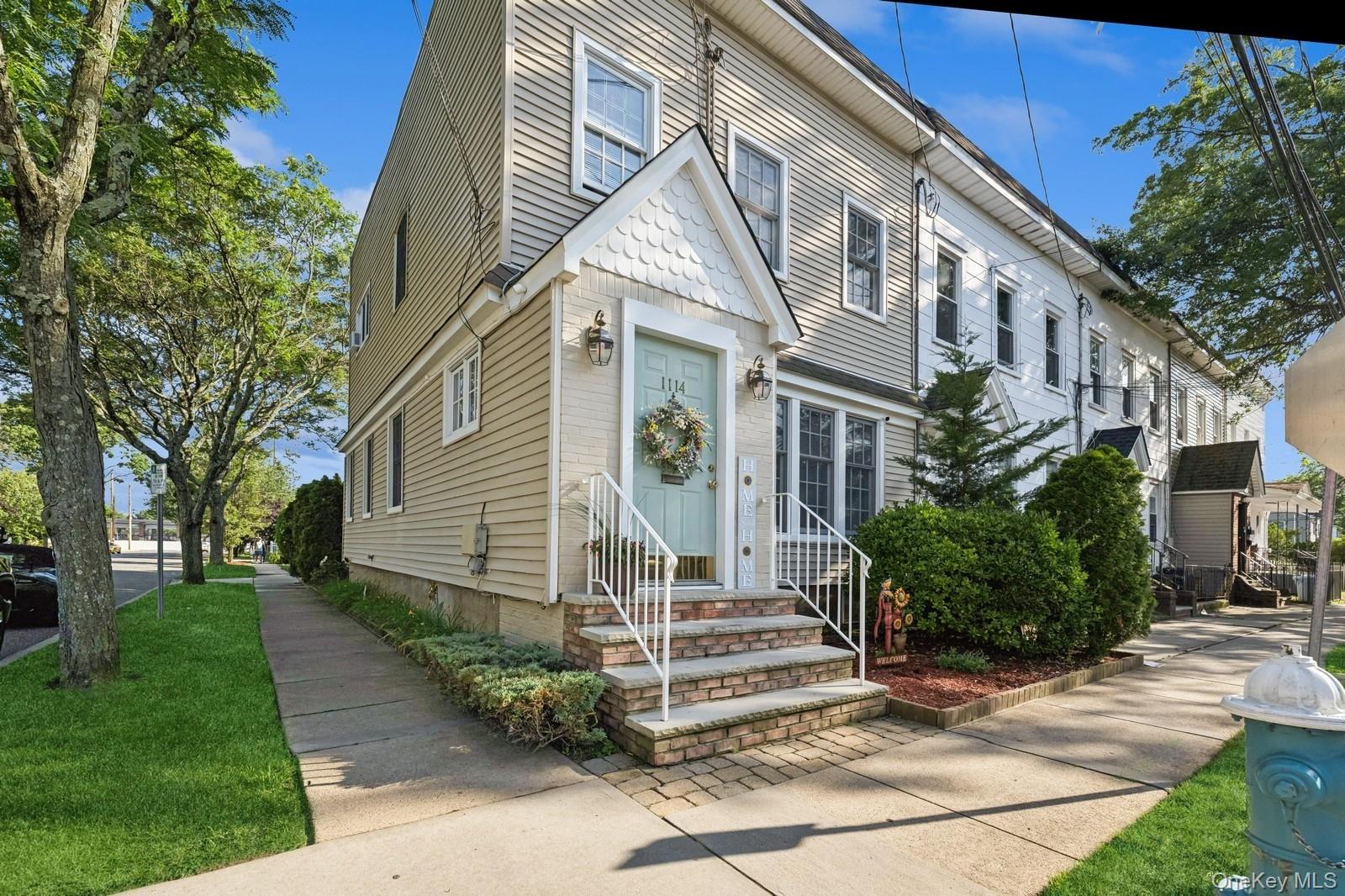 1114 1st Avenue, New Hyde Park, NY 11040