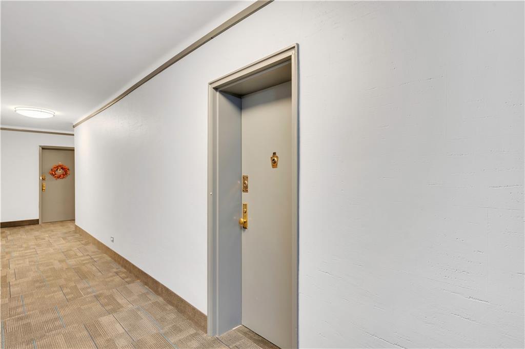 9707 4th Avenue # 3R, Brooklyn, NY 11209