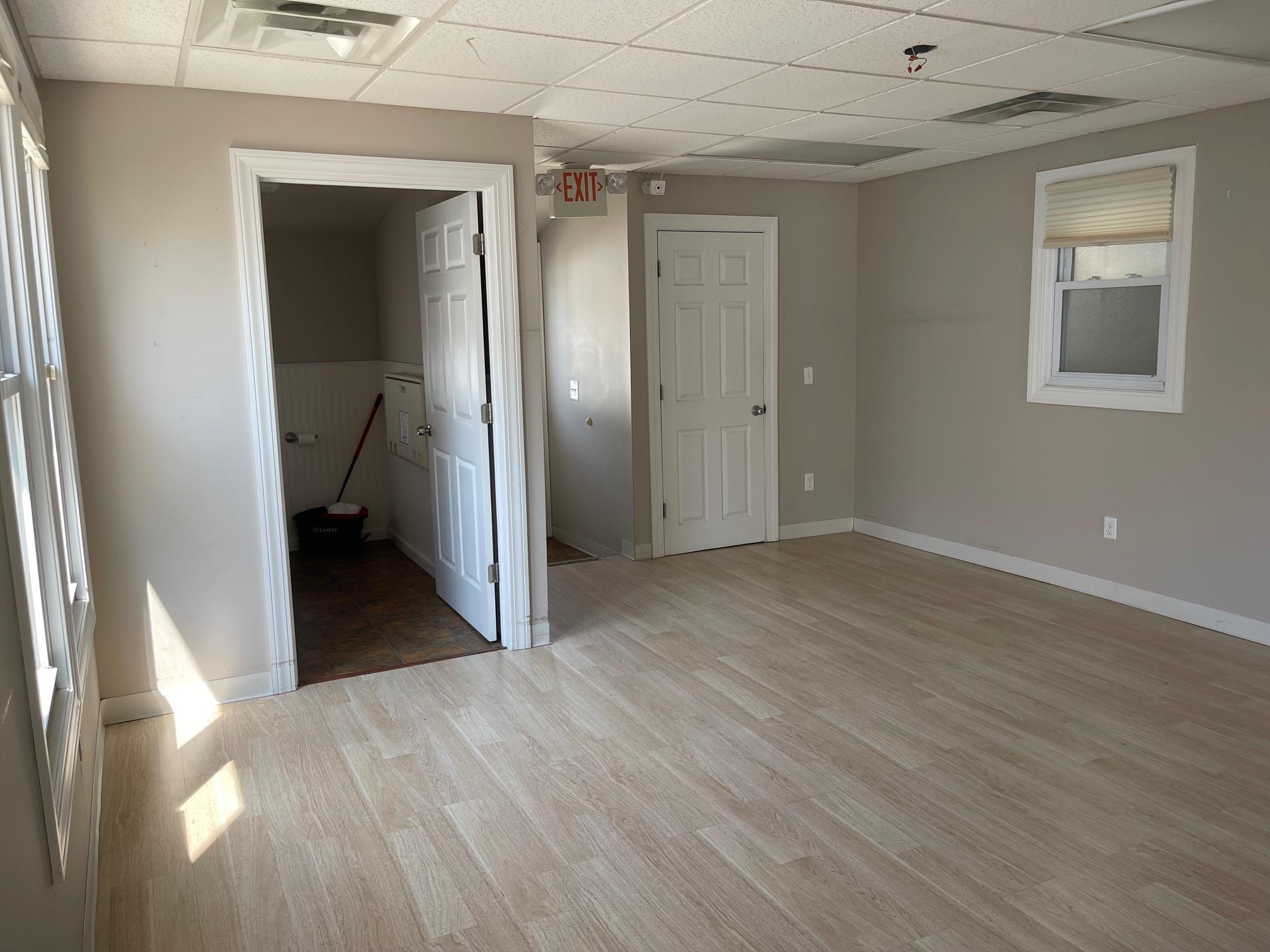 69 Broadway, Greenlawn, NY 11740