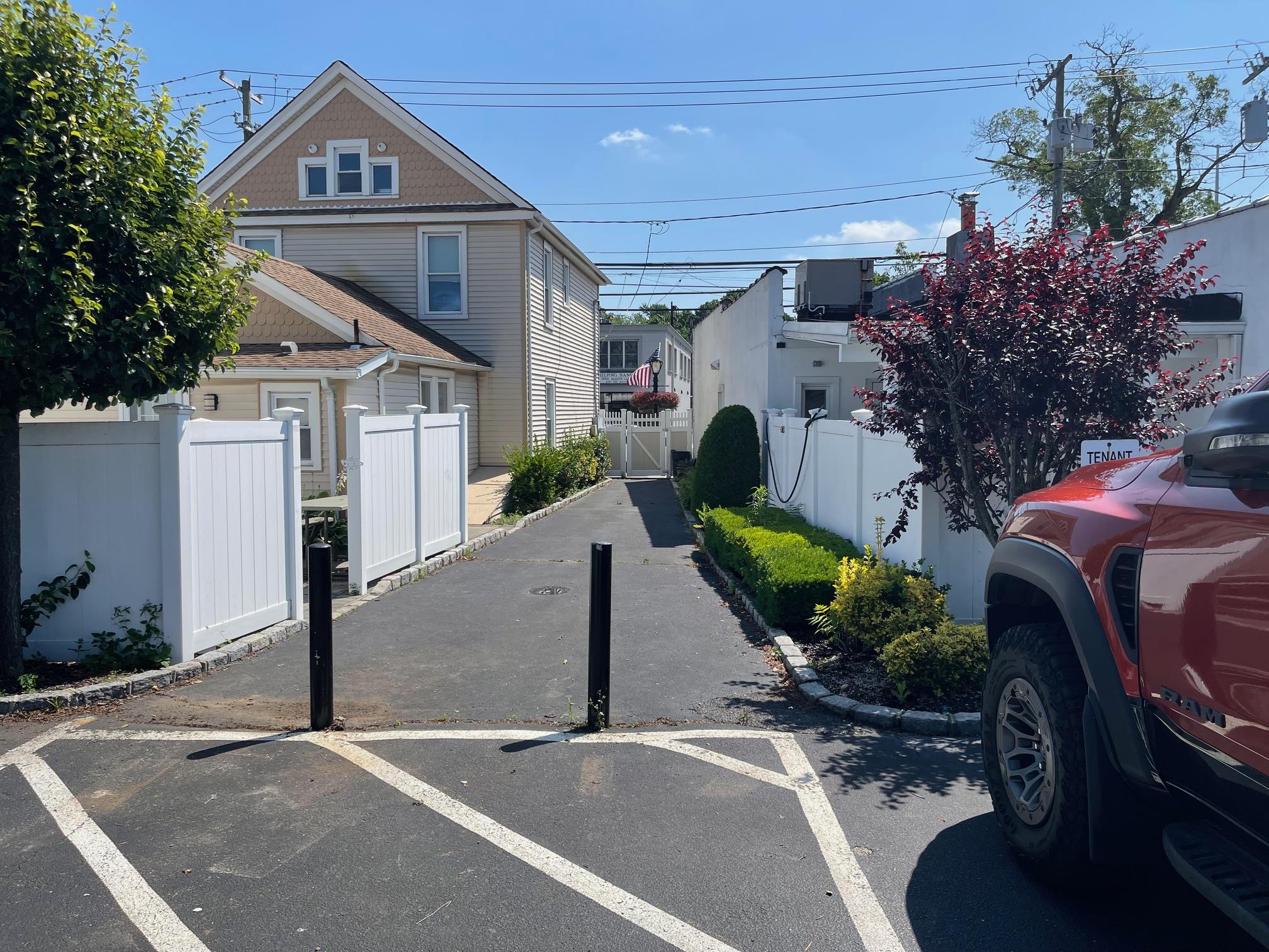 69 Broadway, Greenlawn, NY 11740