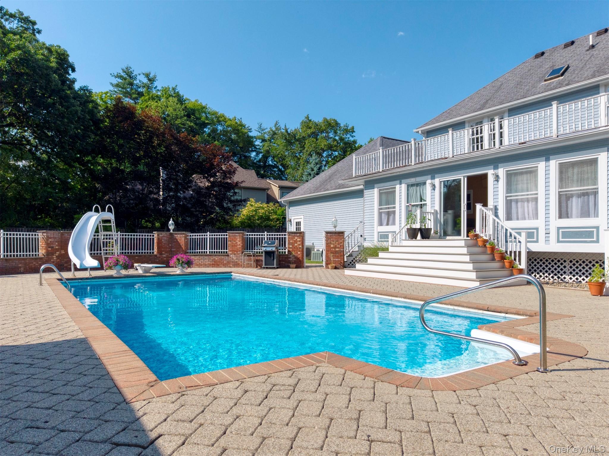 21 Amy Court, Kingston, NY 12401