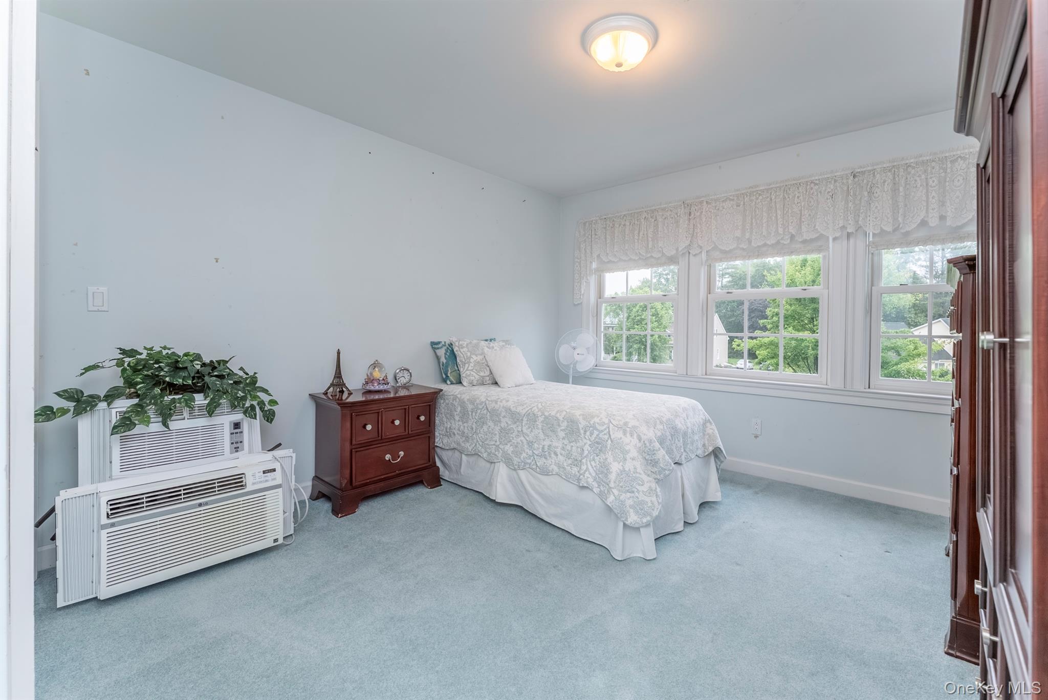 21 Amy Court, Kingston, NY 12401