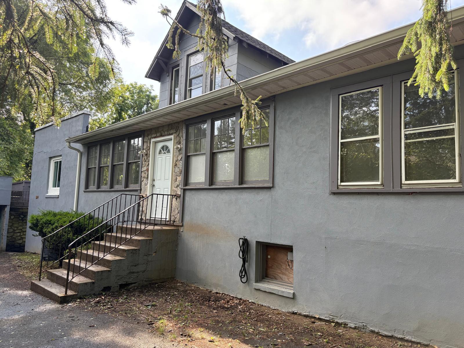 270 N Highland Avenue, Pearl River, NY 10965