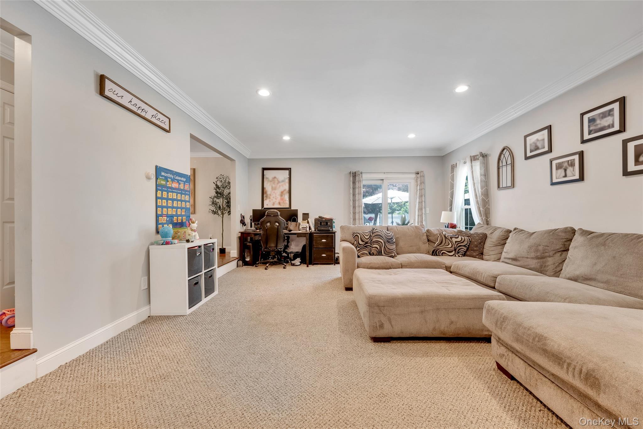 5 Fox Road, Middle Island, NY 11953