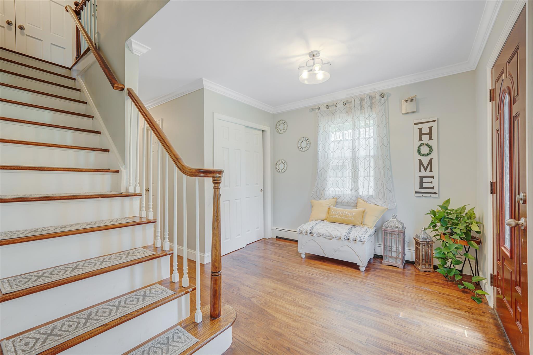 5 Fox Road, Middle Island, NY 11953