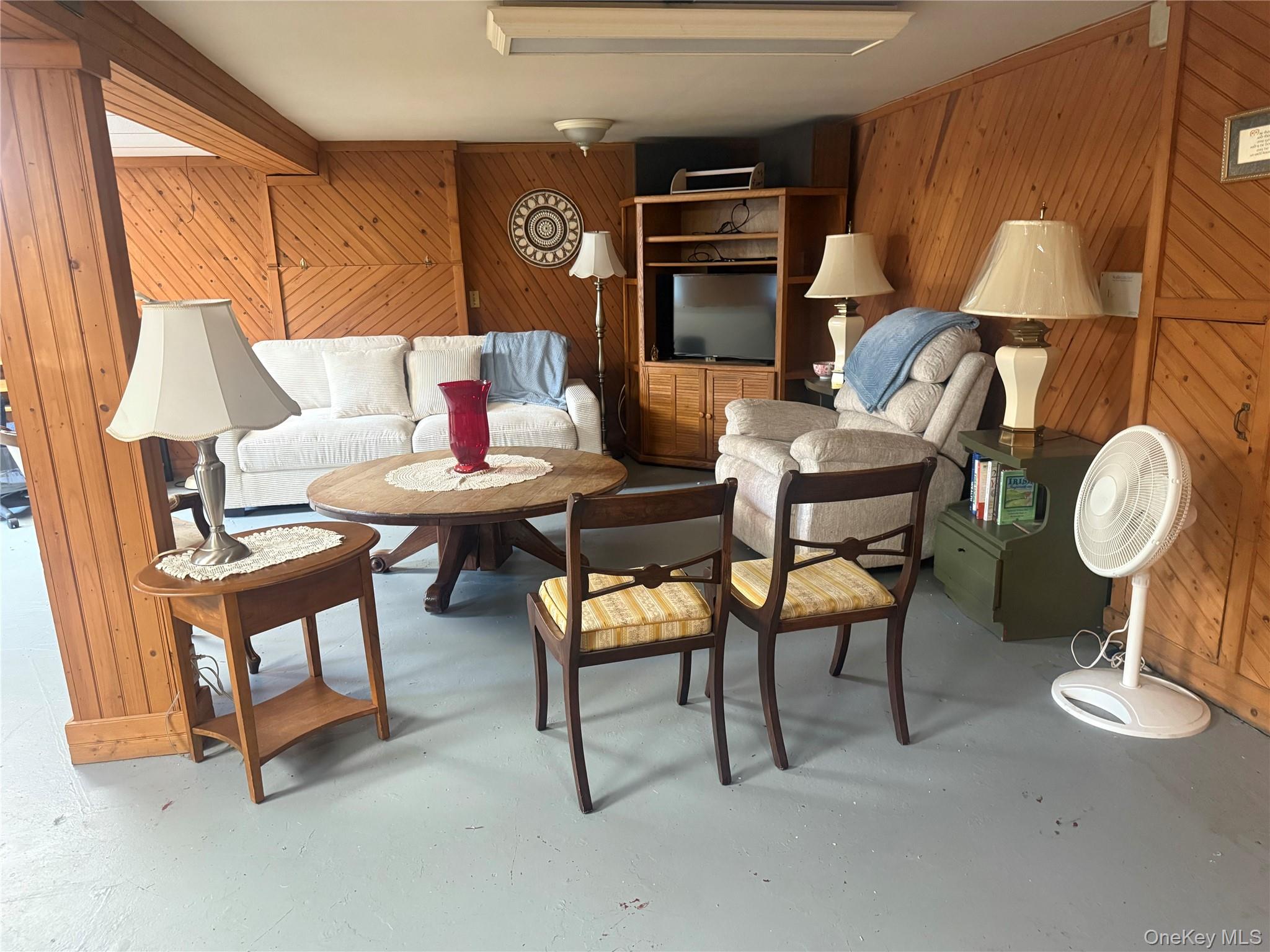 75 Midway Avenue, Amenia, NY 12501