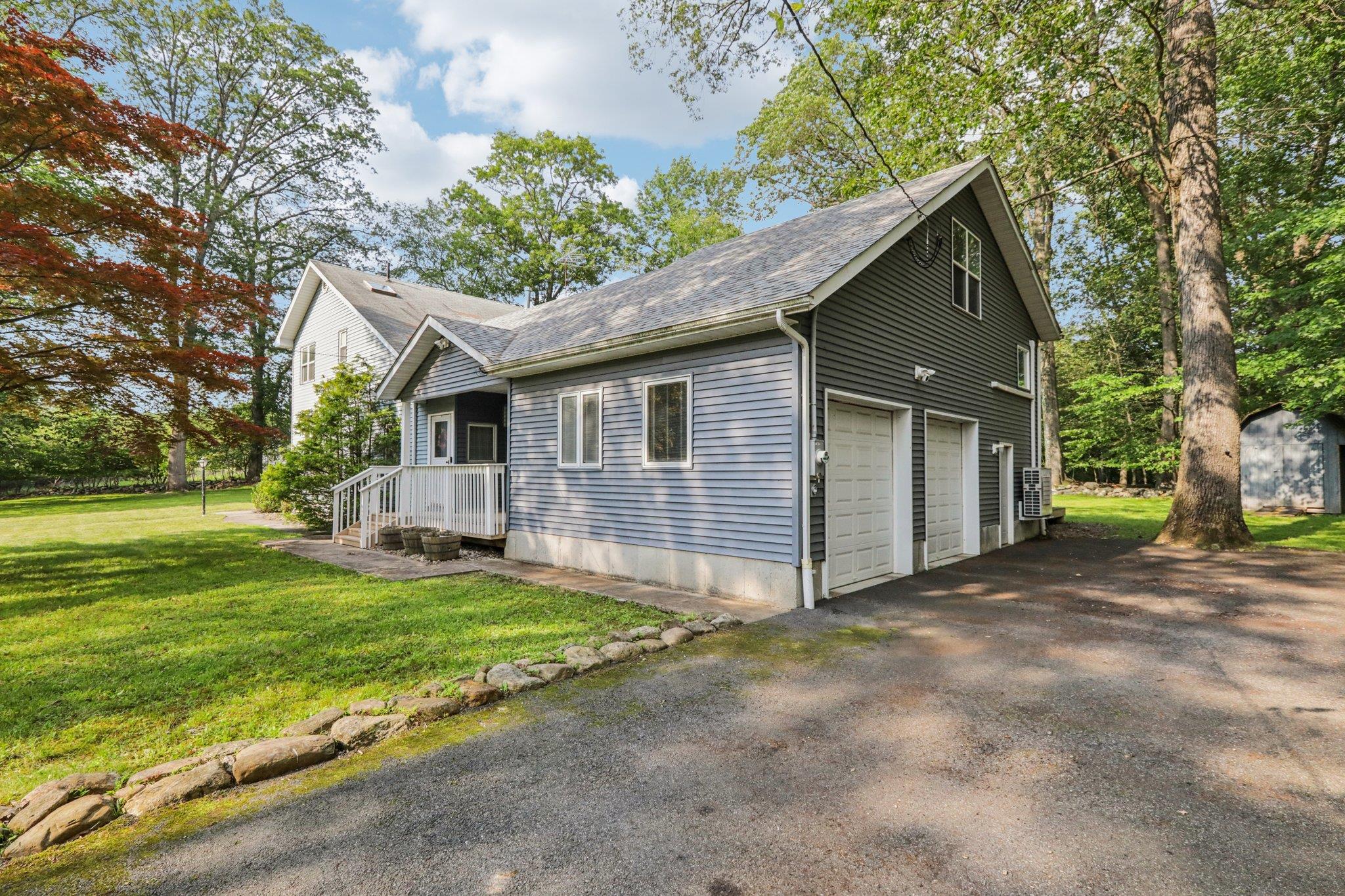 28 Nob Hill Road, New City, NY 10956