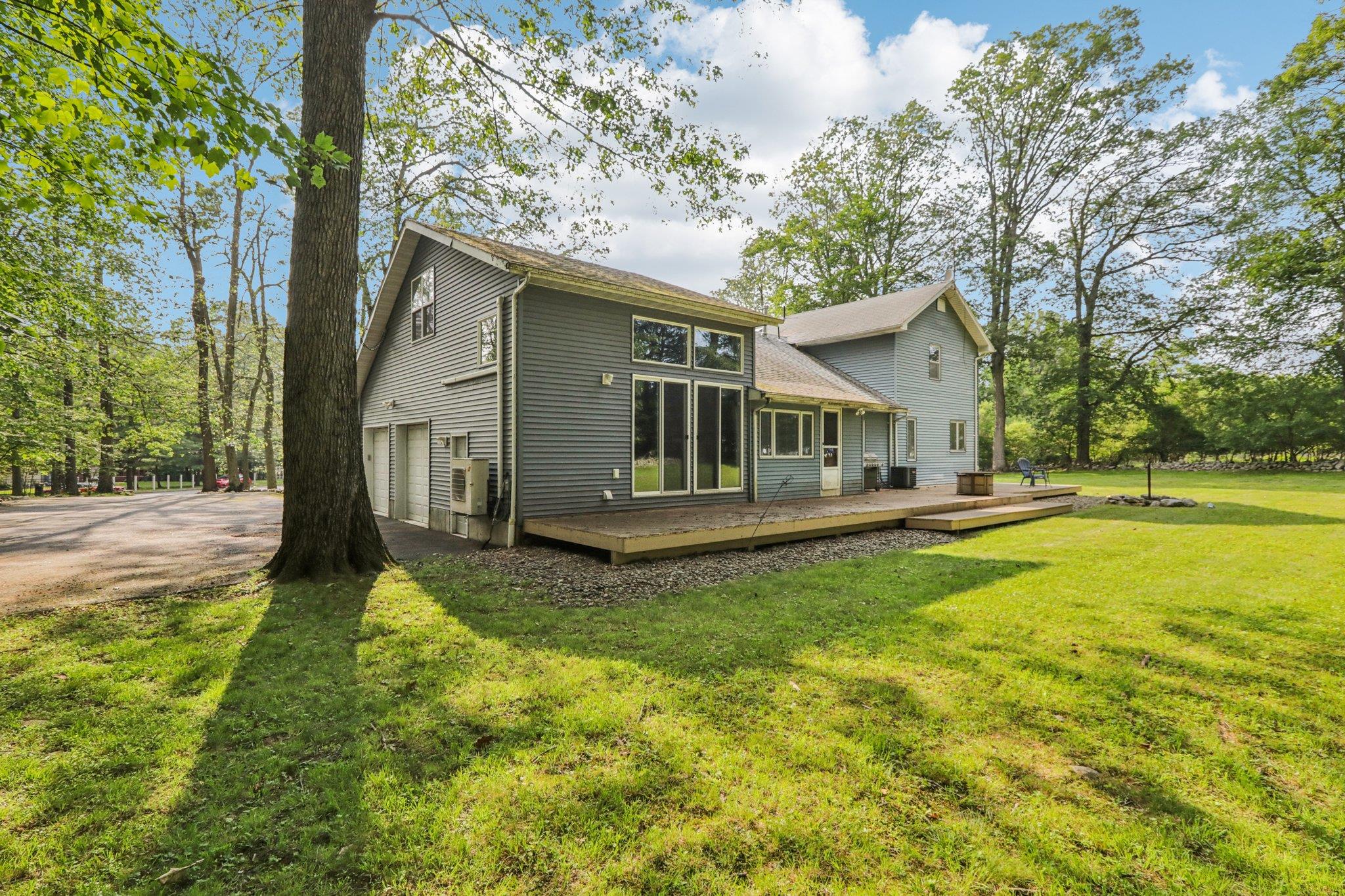 28 Nob Hill Road, New City, NY 10956