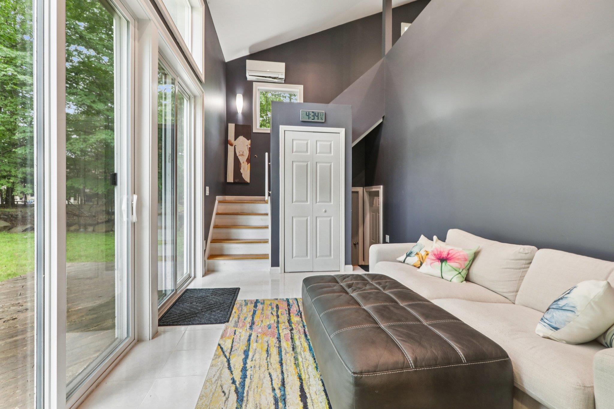 28 Nob Hill Road, New City, NY 10956