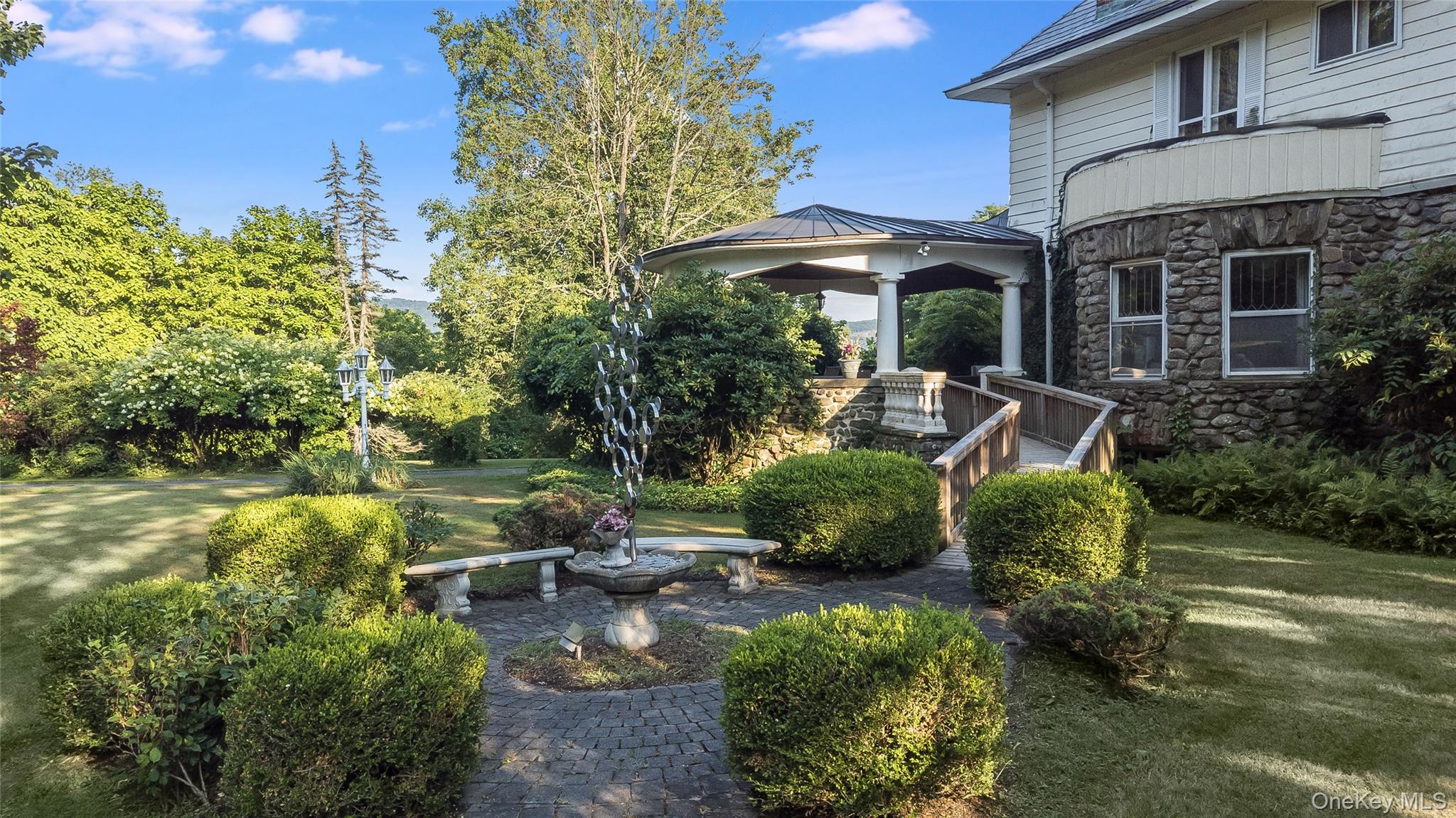 24 Jill Road, Highland Mills, NY 10930