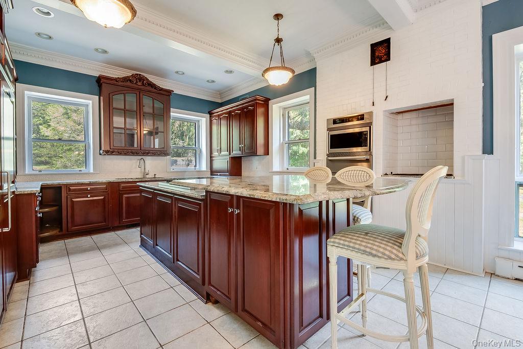 24 Jill Road, Highland Mills, NY 10930