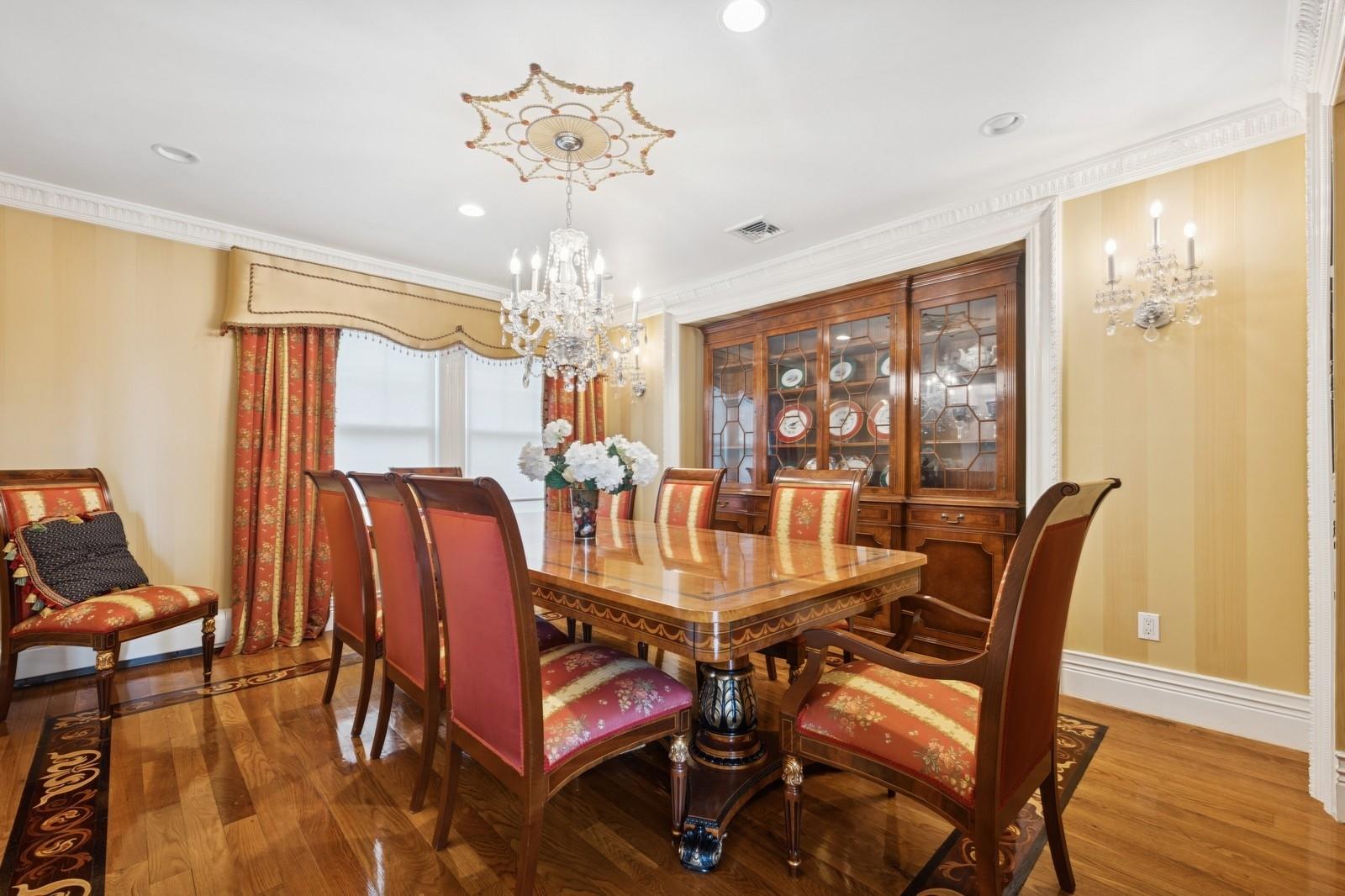 123 Lake Drive, Hewlett Harbor, NY 11557