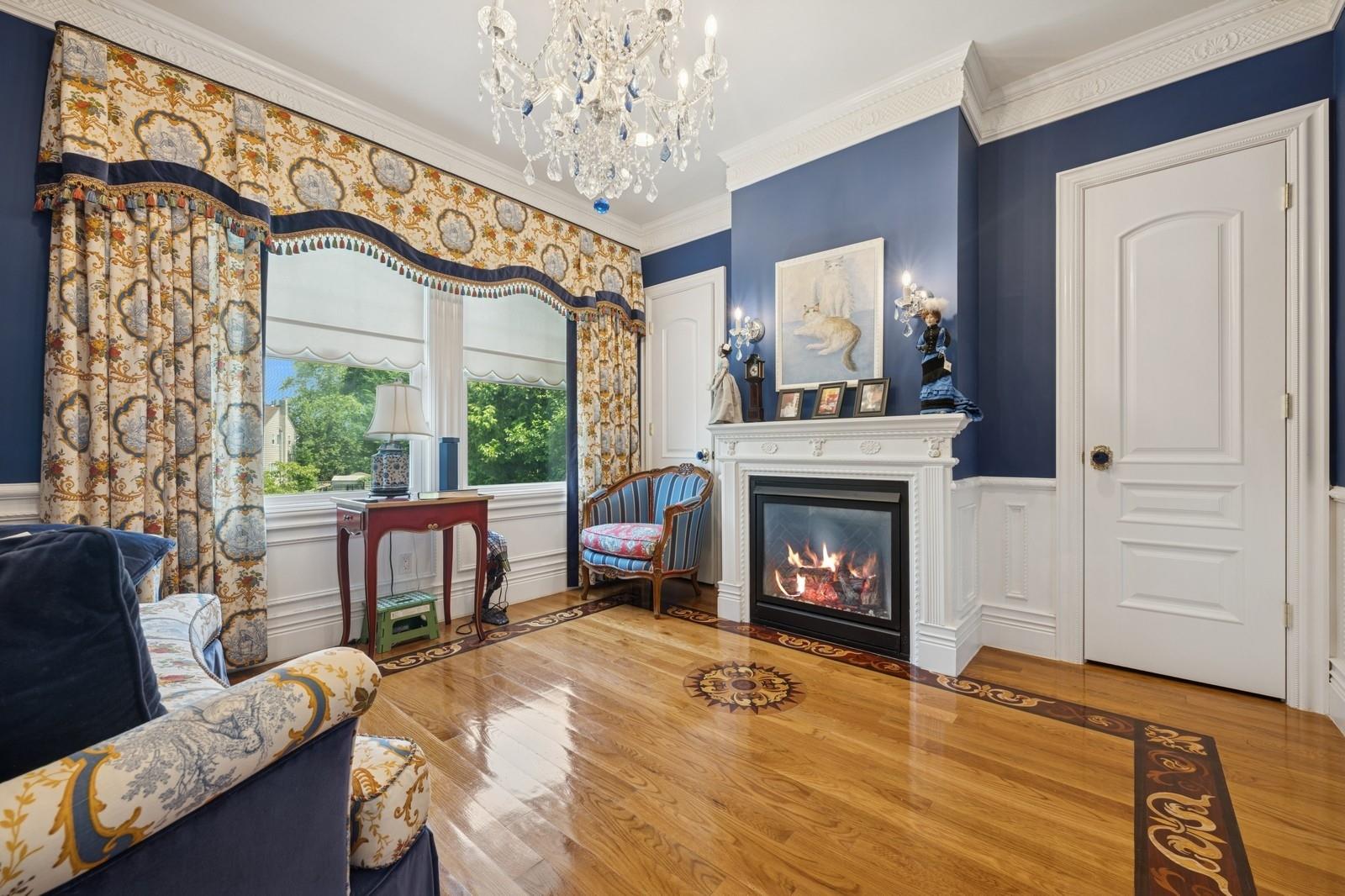 123 Lake Drive, Hewlett Harbor, NY 11557