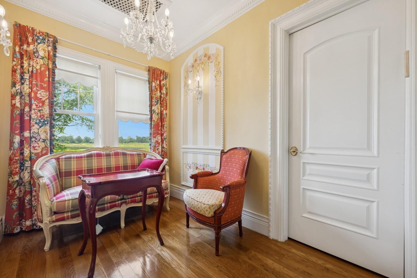 123 Lake Drive, Hewlett Harbor, NY 11557