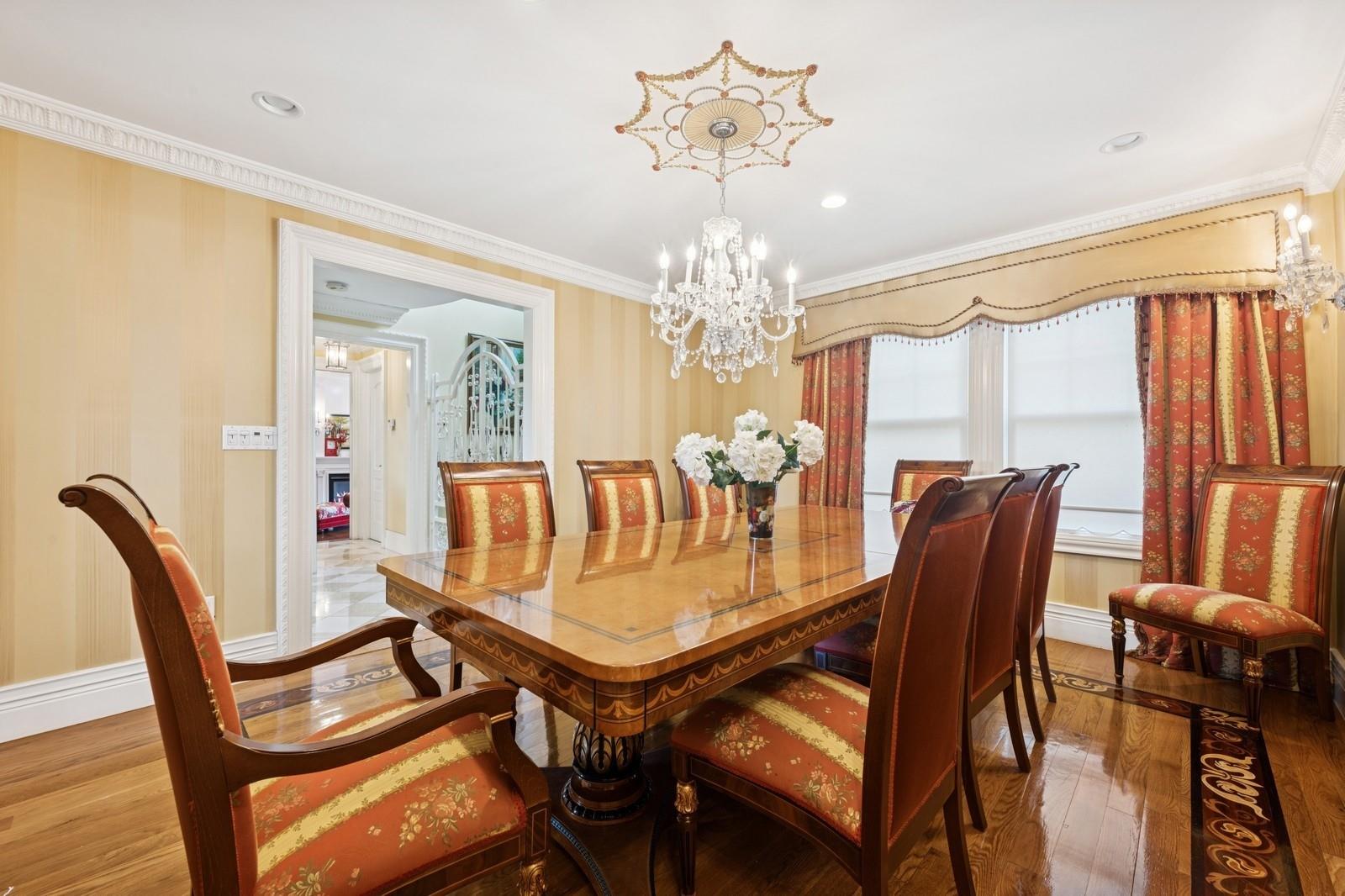 123 Lake Drive, Hewlett Harbor, NY 11557