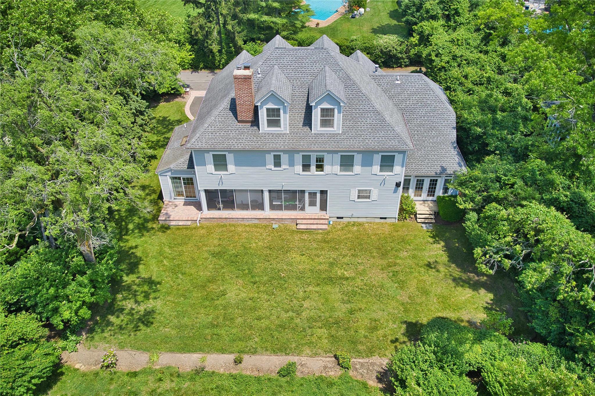 123 Lake Drive, Hewlett Harbor, NY 11557