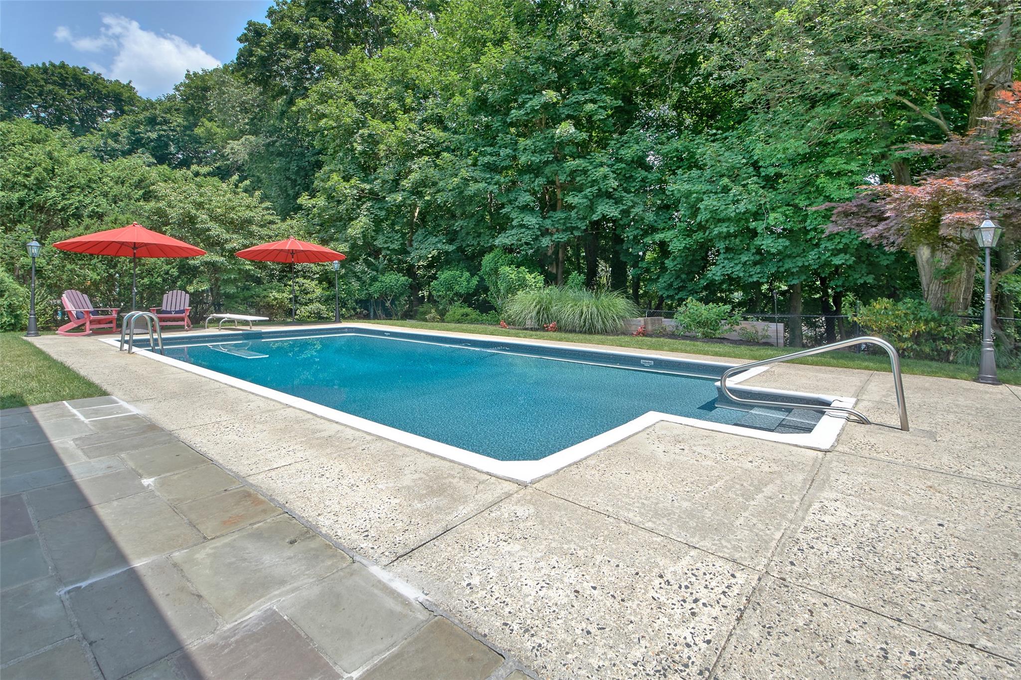 527 Purchase Street, Rye, NY 10580