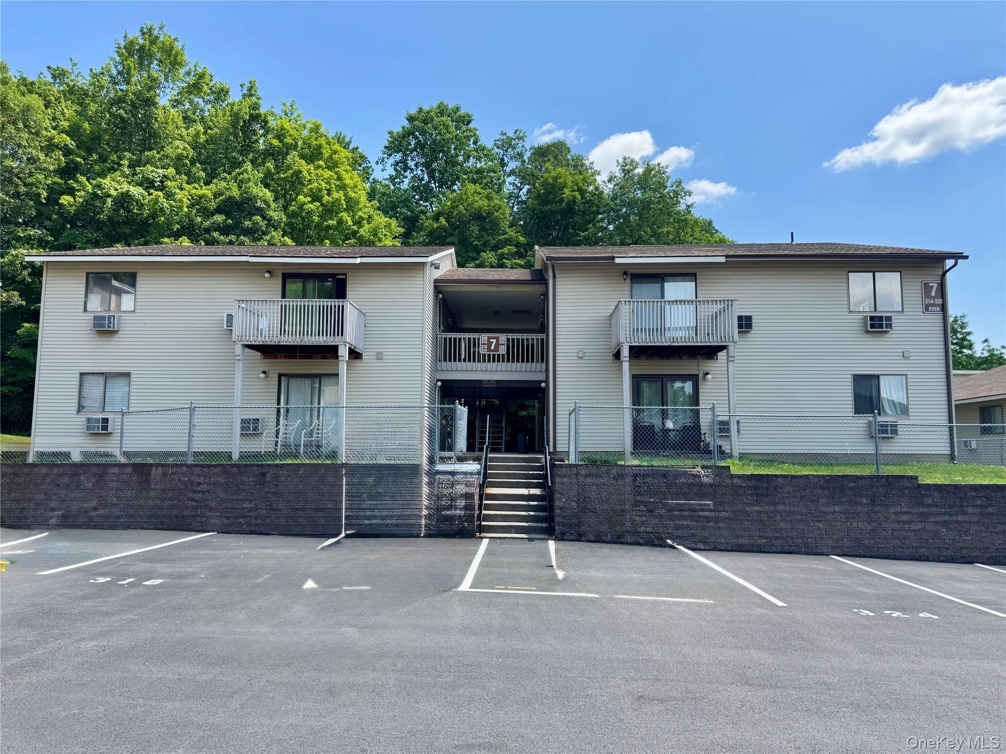 324 Concord Lane, Middletown, NY 10940