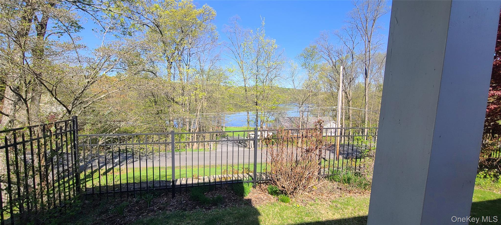 39 Shore Drive, Blooming Grove, NY 10914