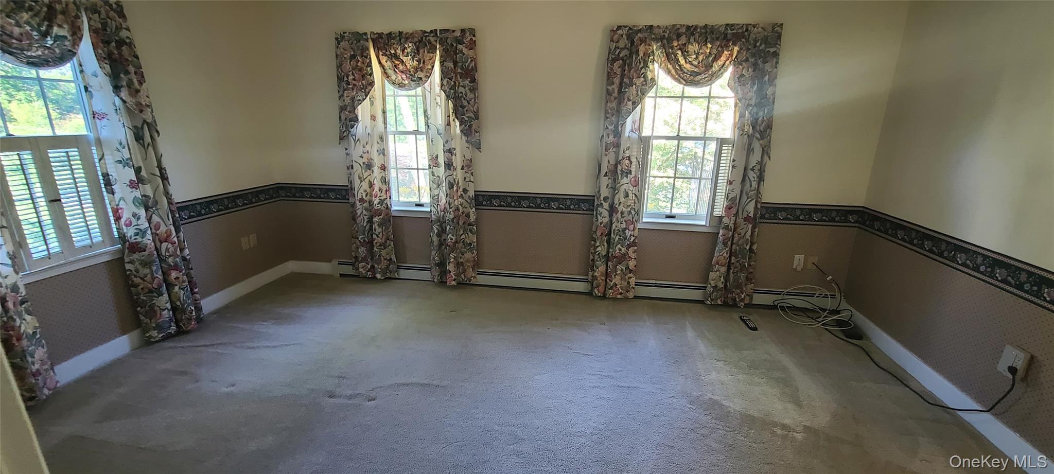 39 Shore Drive, Blooming Grove, NY 10914