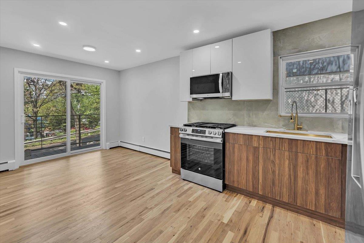 68 Ridgeview Avenue, Yonkers, NY 10710