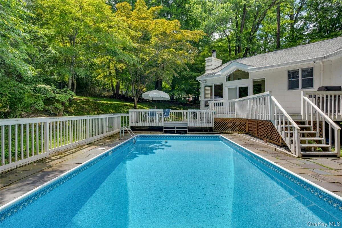 205 Radcliff Drive, Nyack, NY 10960