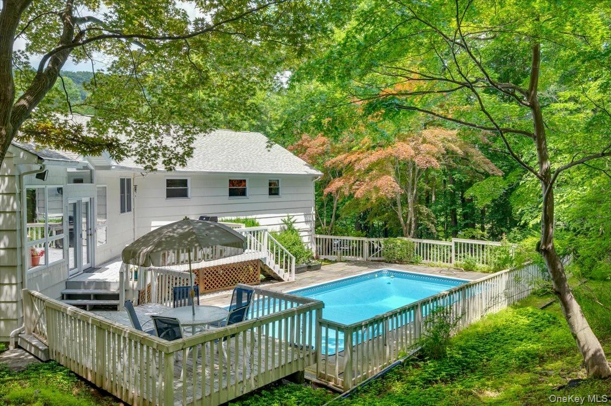 205 Radcliff Drive, Nyack, NY 10960