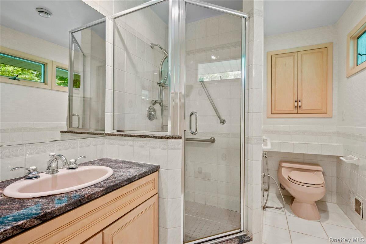 205 Radcliff Drive, Nyack, NY 10960